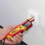WIHA Voltage and continuity tester eMobility 12 – 1,000 V AC, CAT IV  incl. 2x AAA batteries